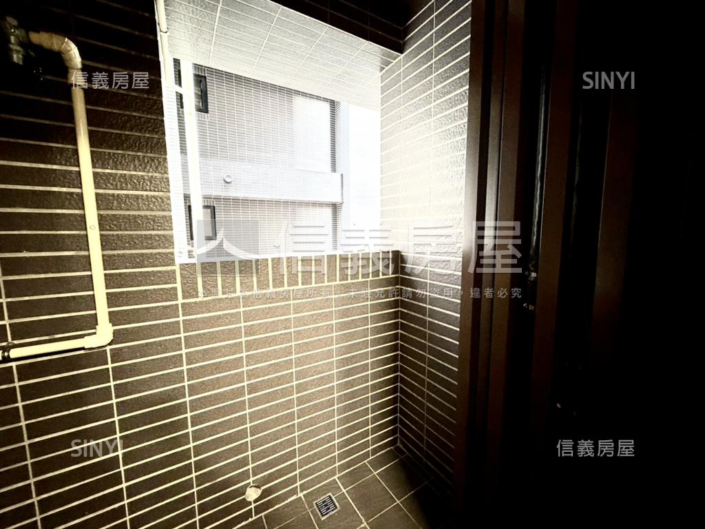 Ａ９兩房平面車位珍藏戶房屋室內格局與周邊環境