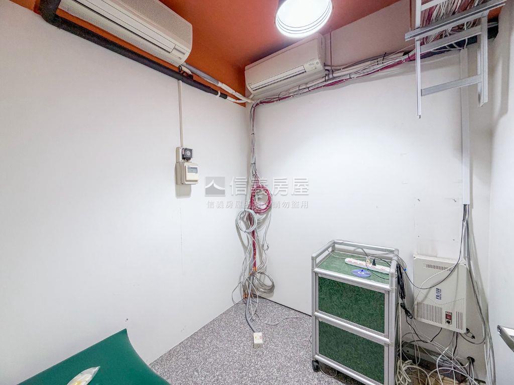 近捷運愛河之心景觀商辦房屋室內格局與周邊環境