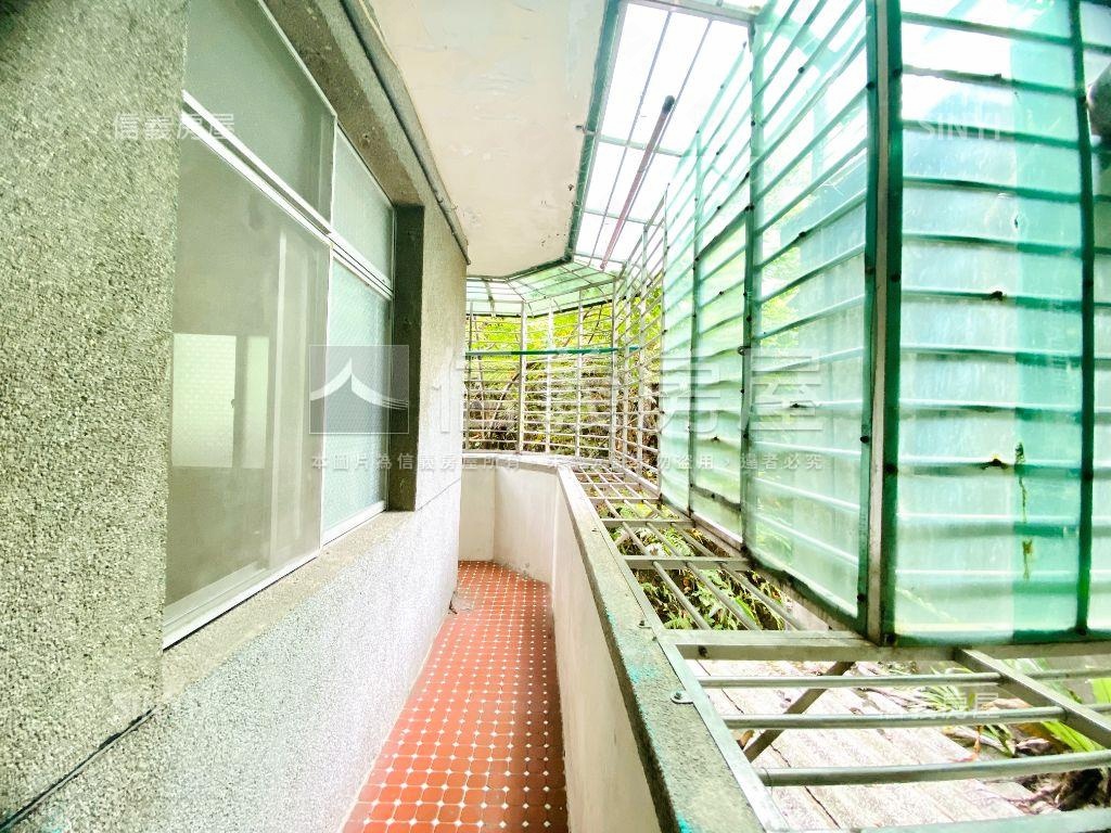 內湖捷運－稀有公寓３樓房屋室內格局與周邊環境
