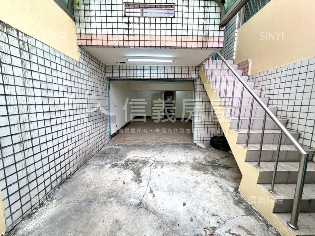 專約‧活巷優質車庫透天房屋室內格局與周邊環境