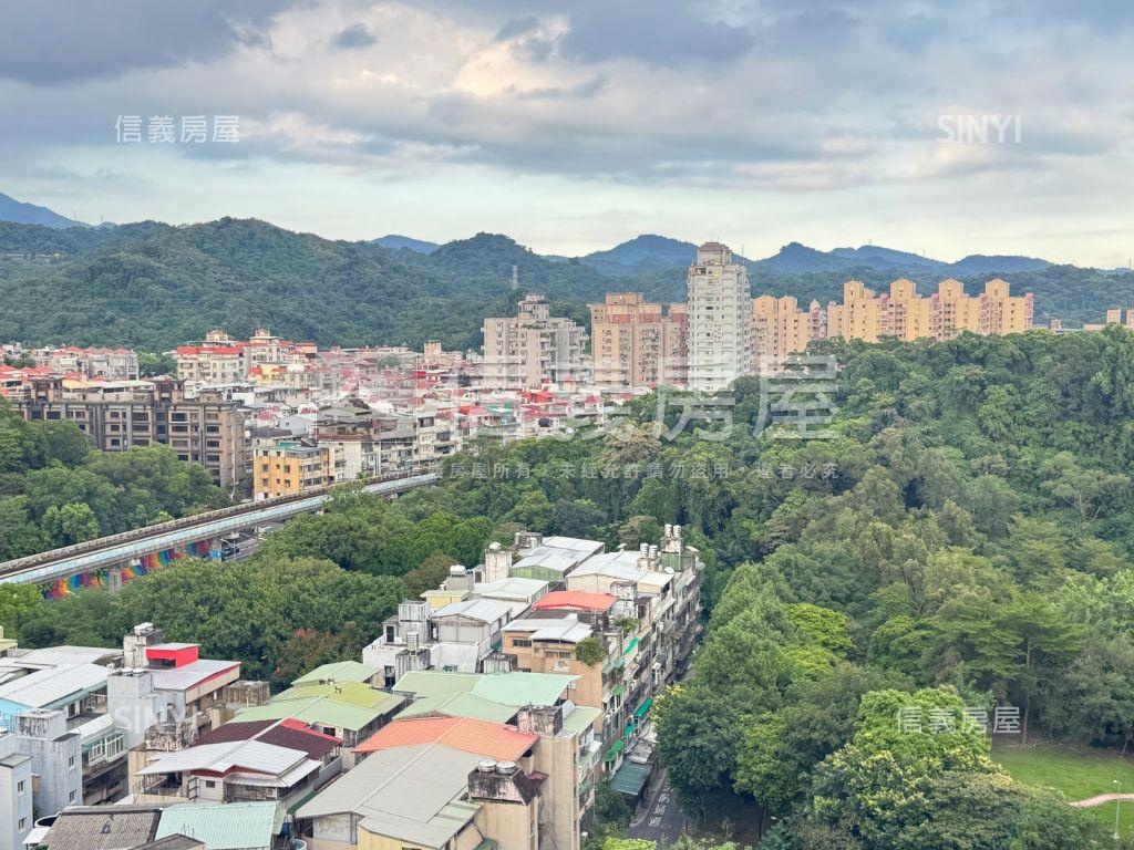 祐福雄關樓中樓房屋室內格局與周邊環境