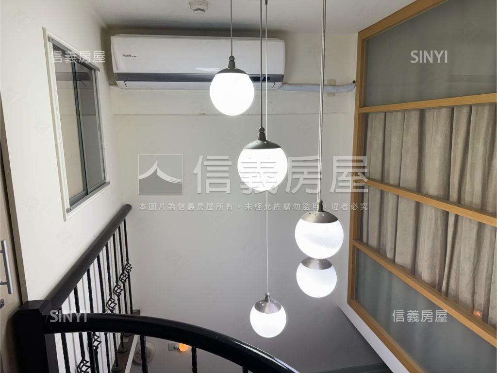 采舍｜含一樓平面車位房屋室內格局與周邊環境