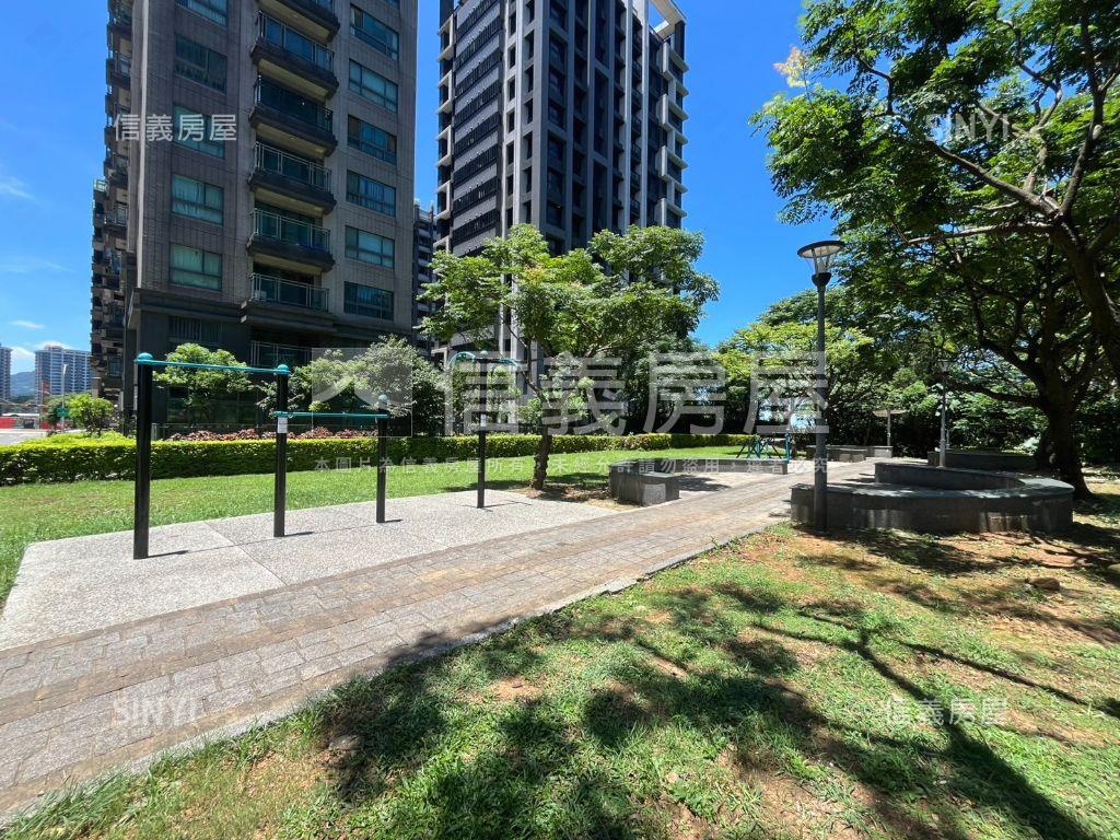 綠富綠面公園．３房雙車位房屋室內格局與周邊環境