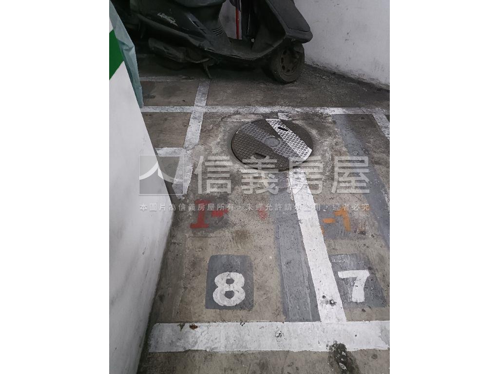 五甲高樓亮美三房房屋室內格局與周邊環境