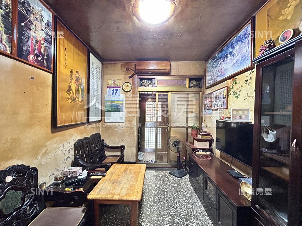麗山學區＿稀有邊間一樓房屋室內格局與周邊環境