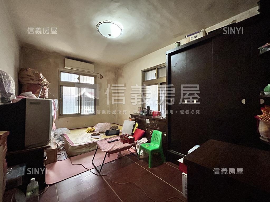 麗山學區＿稀有邊間一樓房屋室內格局與周邊環境