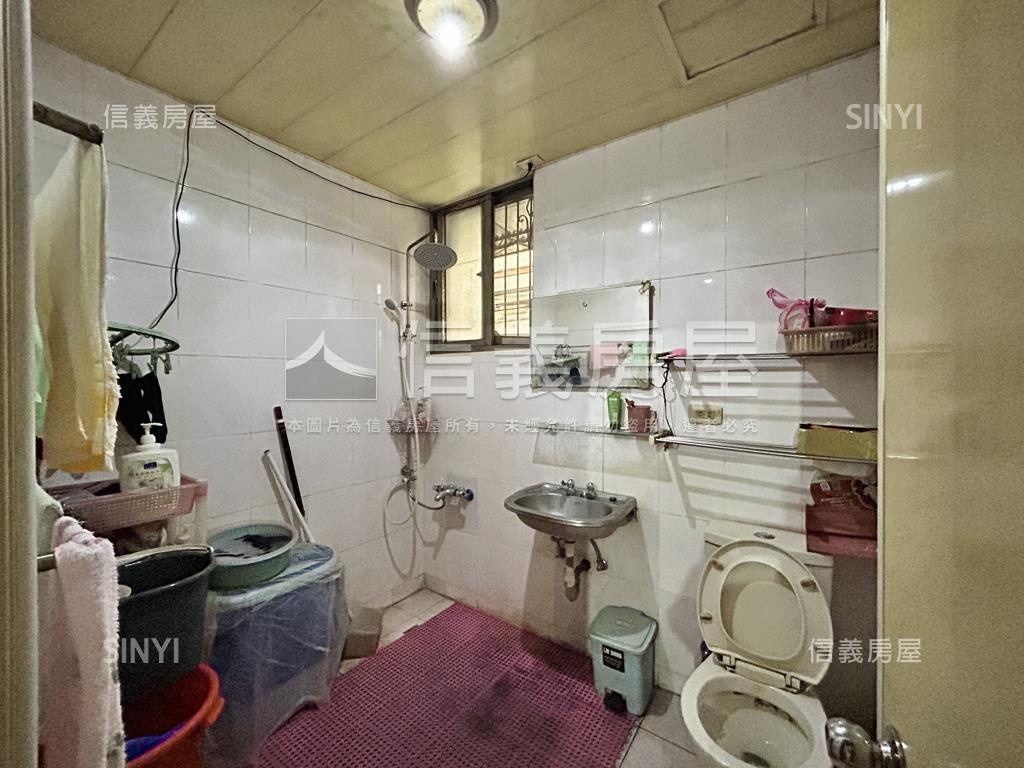 麗山學區＿稀有邊間一樓房屋室內格局與周邊環境