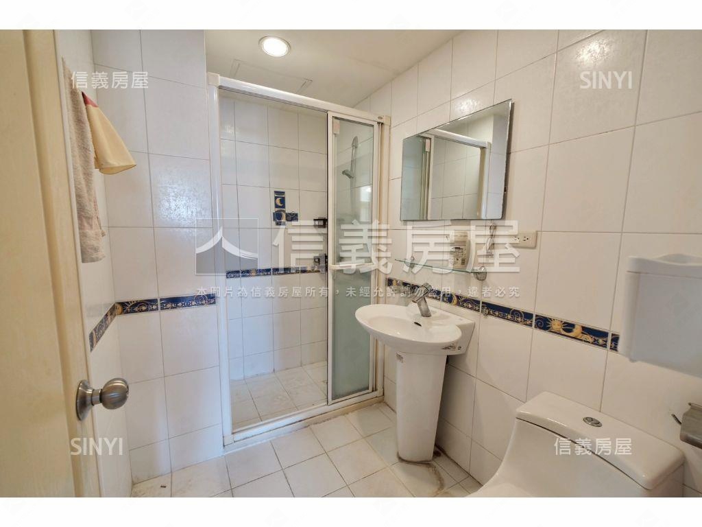 上城朝東三房附平移車位房屋室內格局與周邊環境