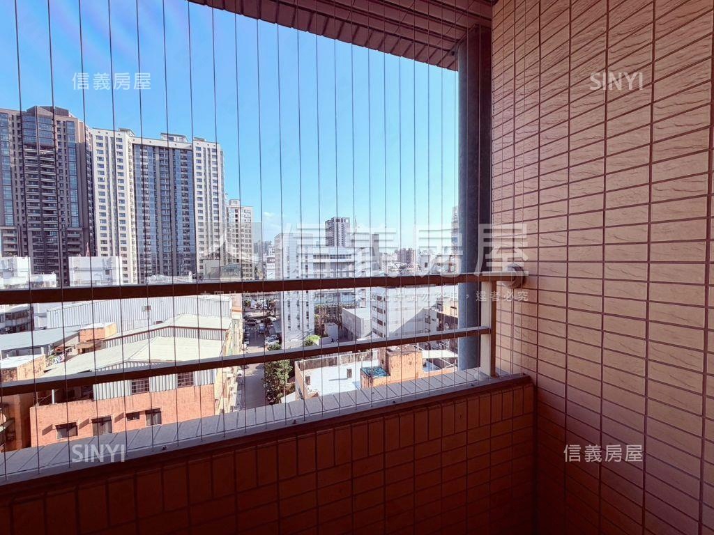 上城朝東三房附平移車位房屋室內格局與周邊環境