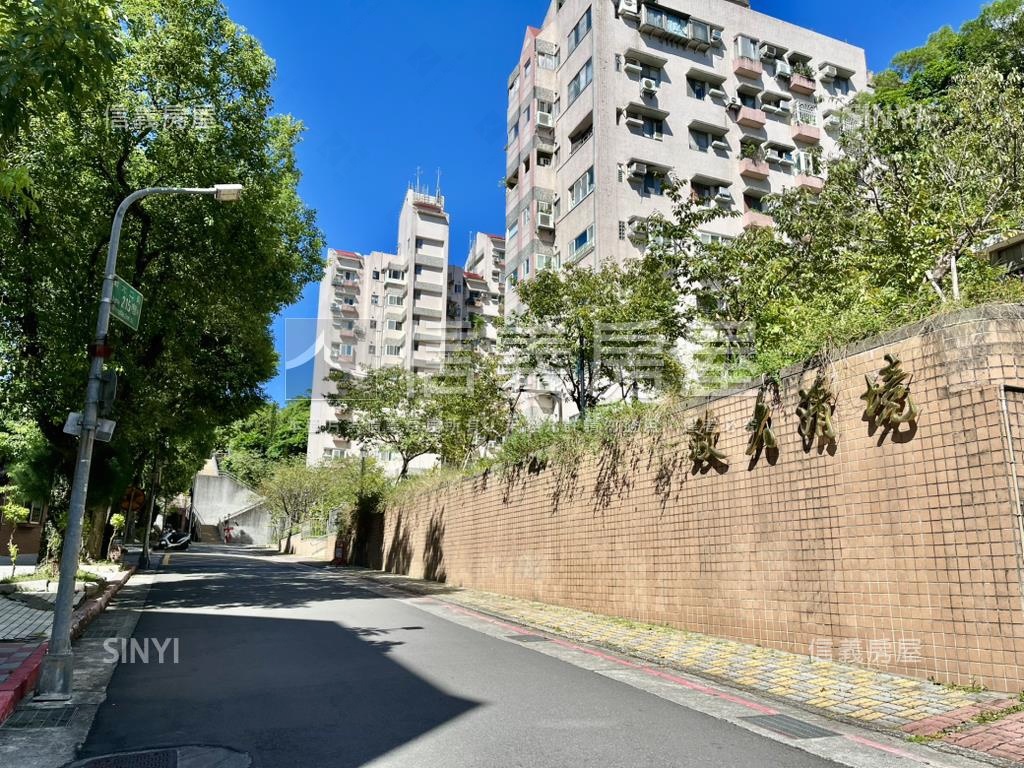 政大清境質感三房車位房屋室內格局與周邊環境