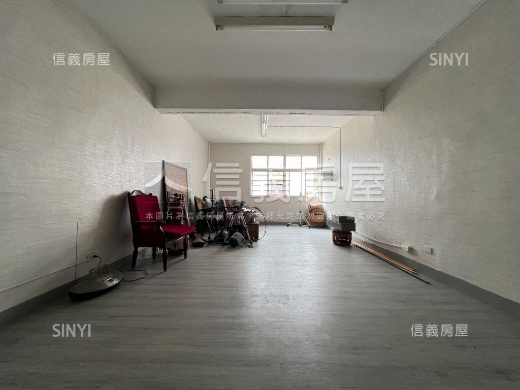 瑞隆路正路顯眼透店房屋室內格局與周邊環境
