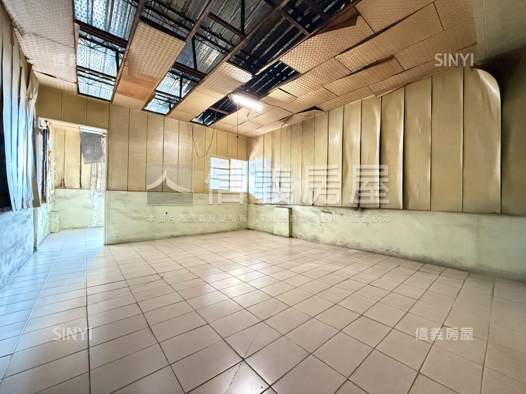 瑞隆路正路顯眼透店房屋室內格局與周邊環境