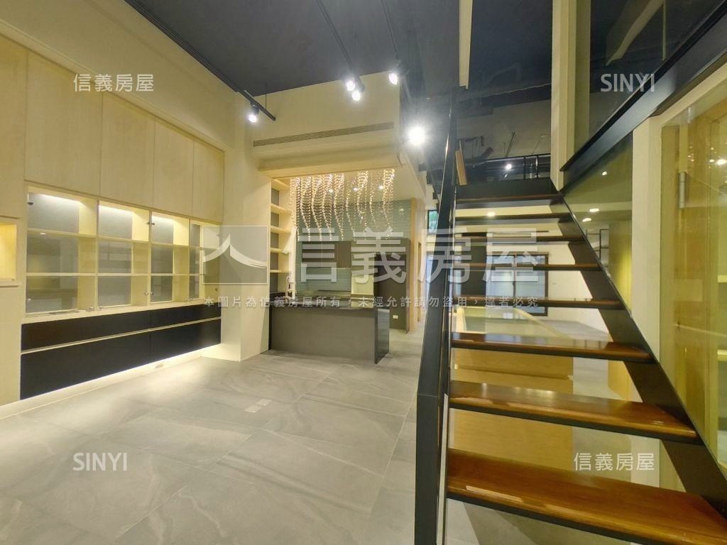 典藏家悅東京挑高店辦房屋室內格局與周邊環境