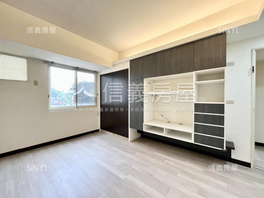 美術館大空間三房平車房屋室內格局與周邊環境