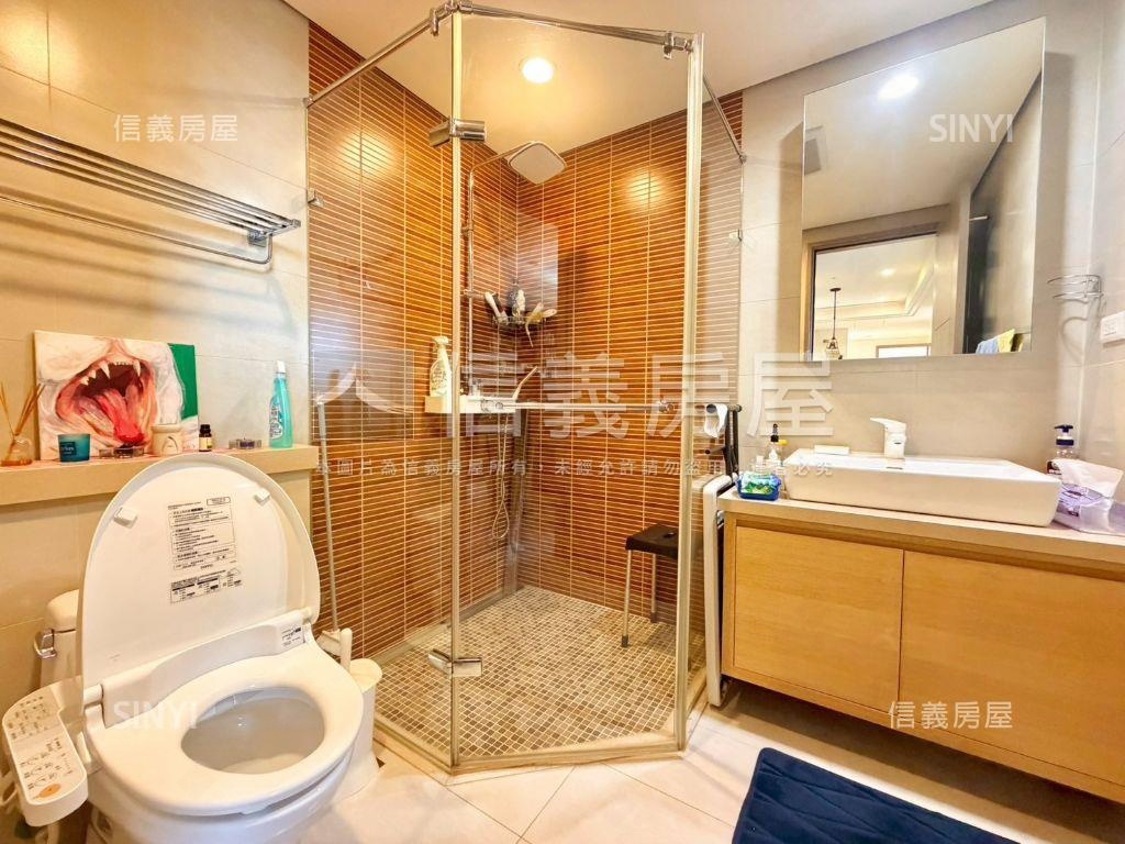 昇陽明三房車位露臺戶房屋室內格局與周邊環境