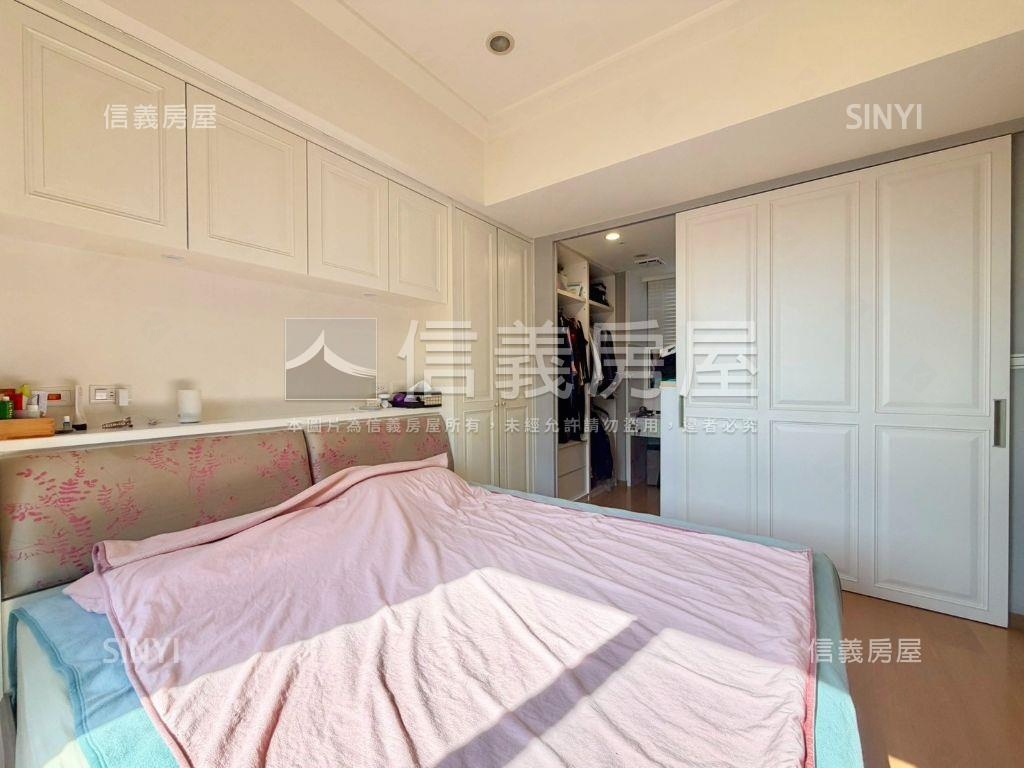 昇陽明三房車位露臺戶房屋室內格局與周邊環境