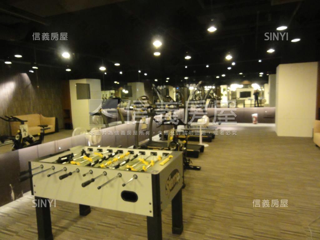 昇陽明三房車位露臺戶房屋室內格局與周邊環境