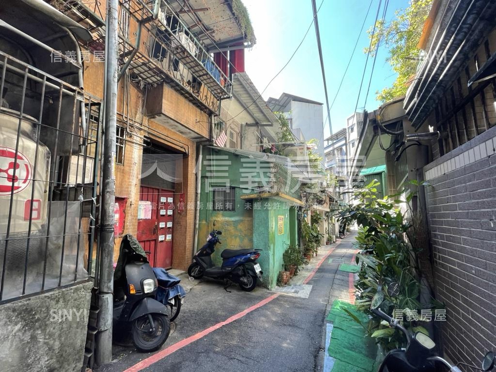 景安捷運稀有透天房屋室內格局與周邊環境