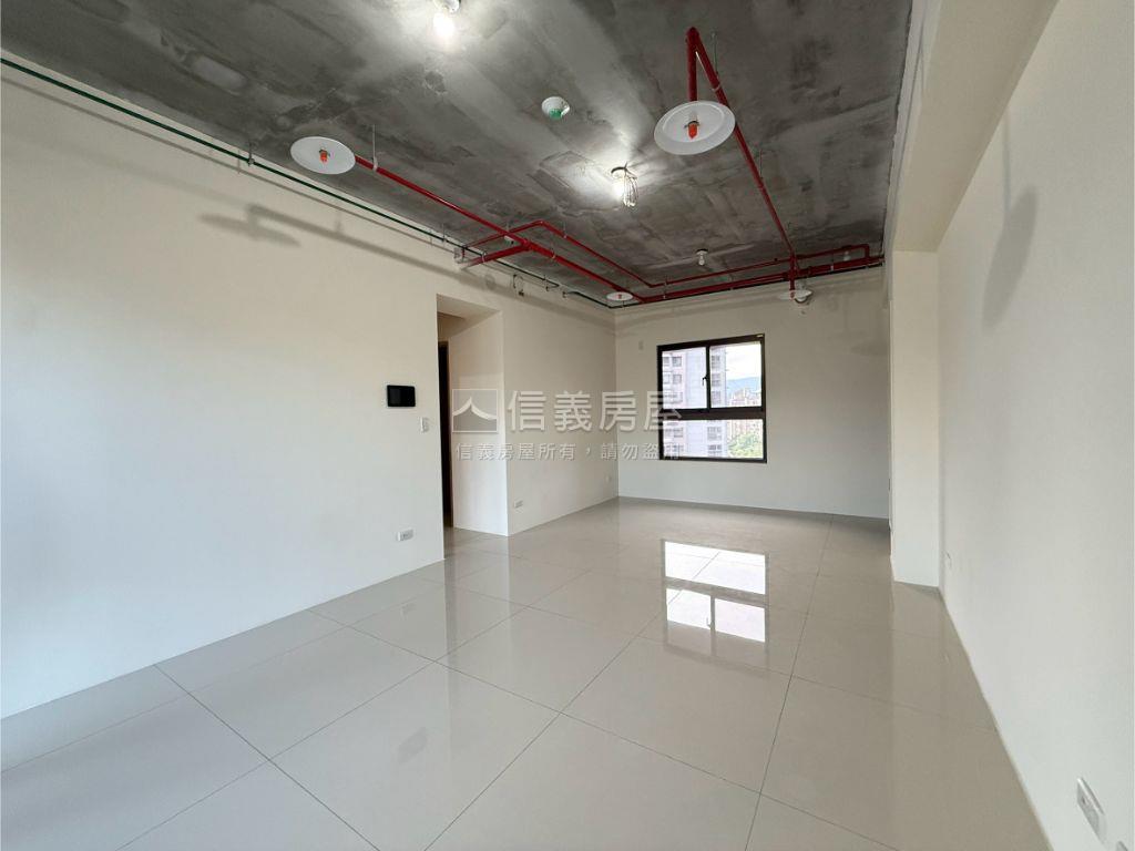 國泰南向晴居．悠境藏光房屋室內格局與周邊環境
