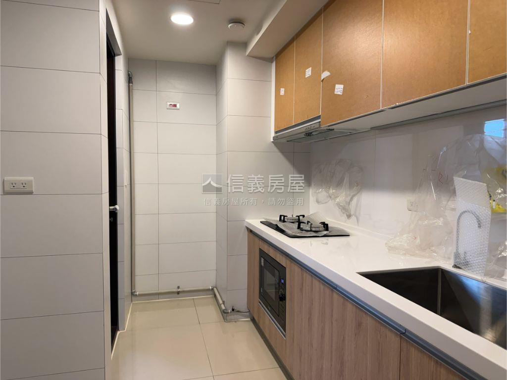 國泰南向晴居．悠境藏光房屋室內格局與周邊環境