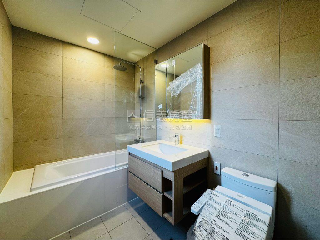國泰南向晴居．悠境藏光房屋室內格局與周邊環境