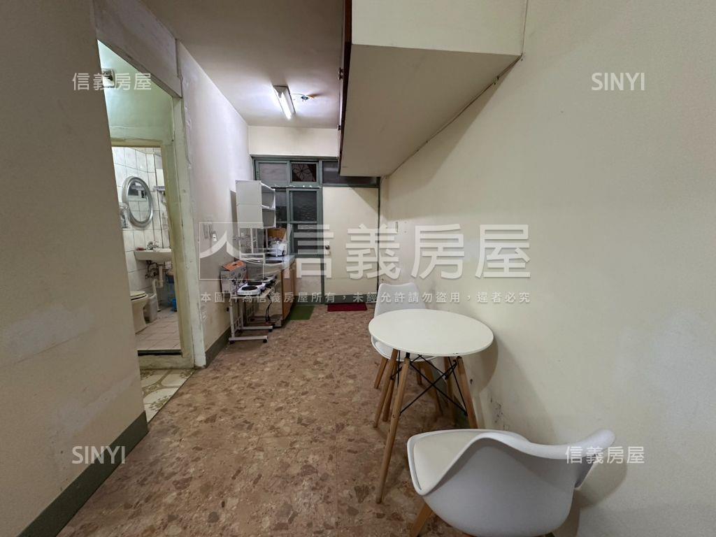 府中捷運免爬高小資首選房屋室內格局與周邊環境