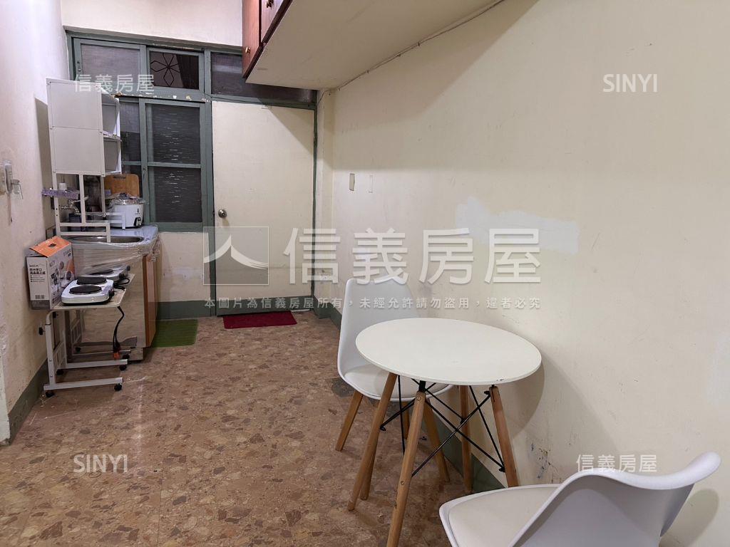 府中捷運免爬高小資首選房屋室內格局與周邊環境