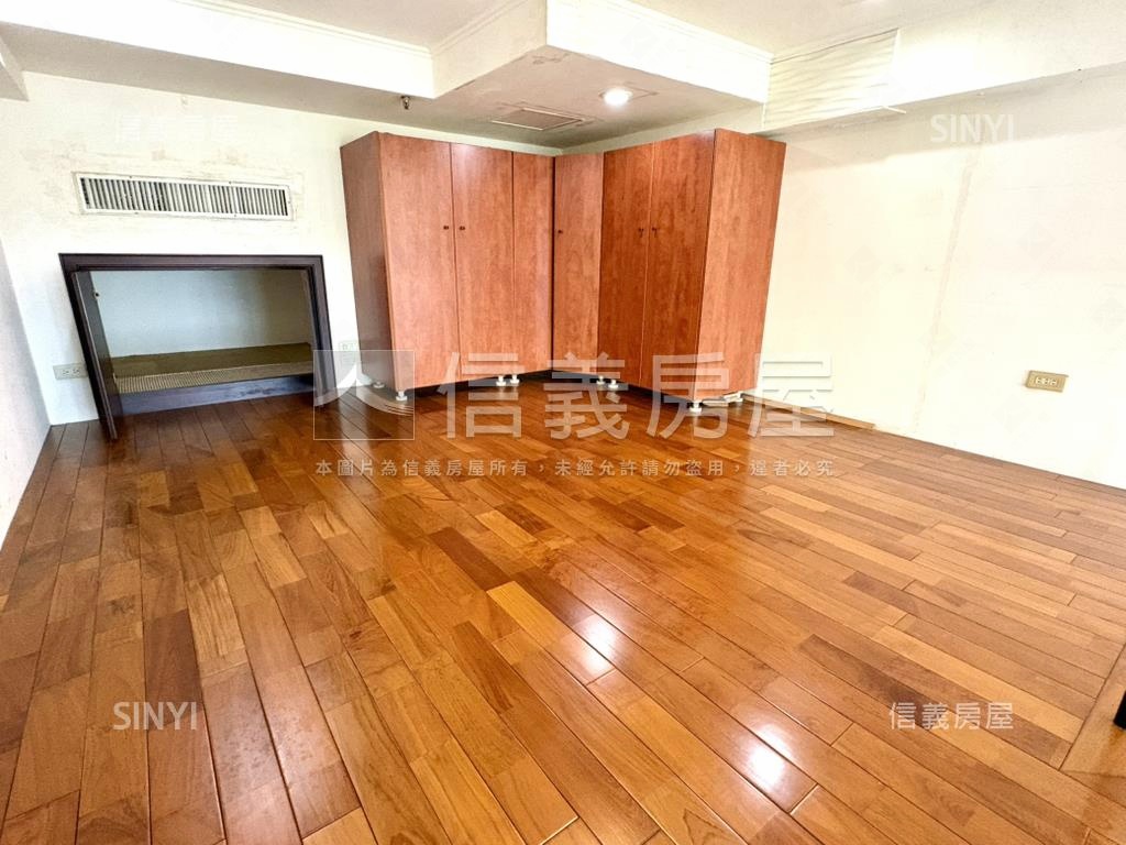 東帝市挑高景觀高樓美宅房屋室內格局與周邊環境