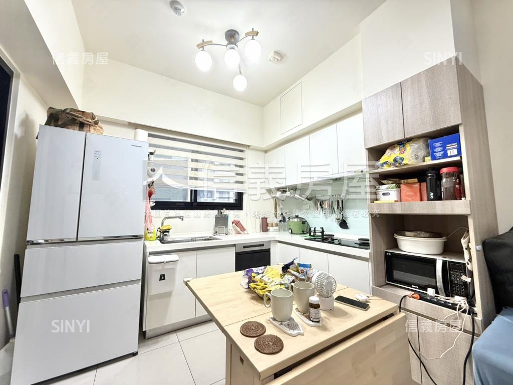 專任水公園舒適美屋房屋室內格局與周邊環境