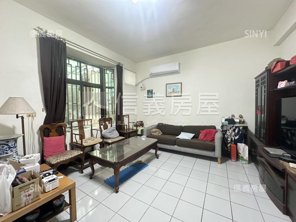 大樓價買安康透天房屋室內格局與周邊環境