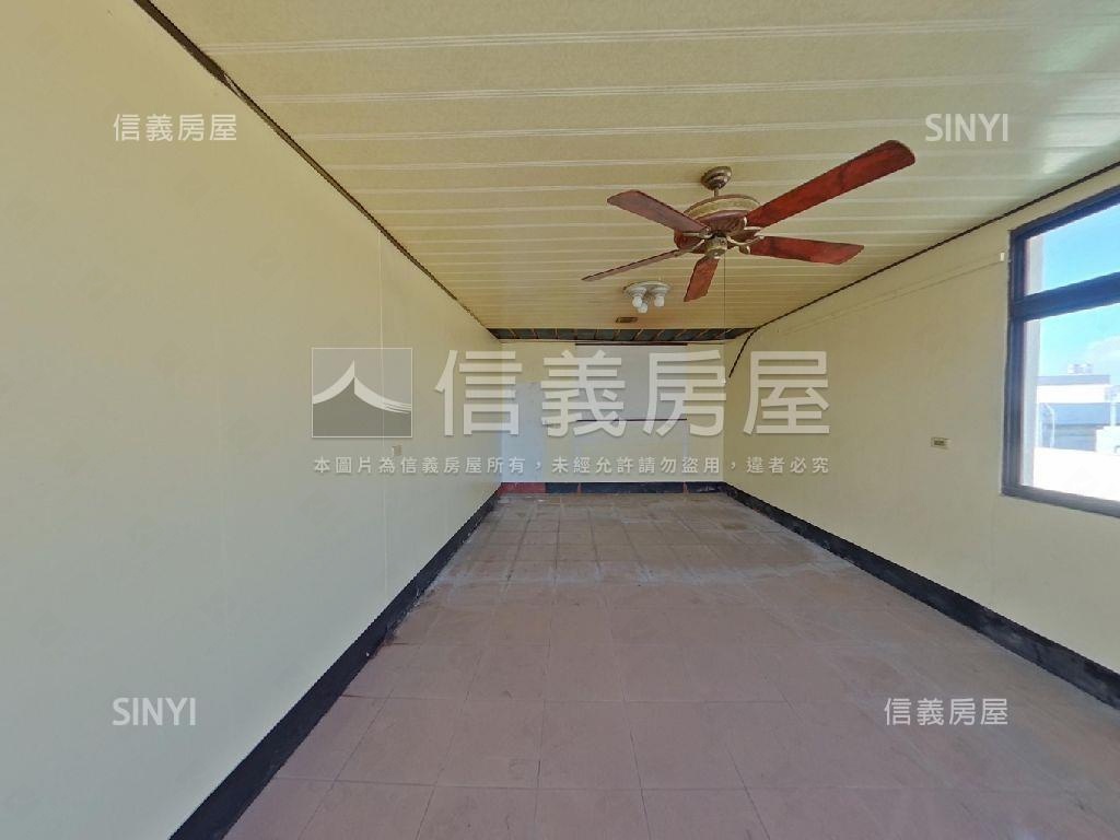 美寮路大角間房屋室內格局與周邊環境