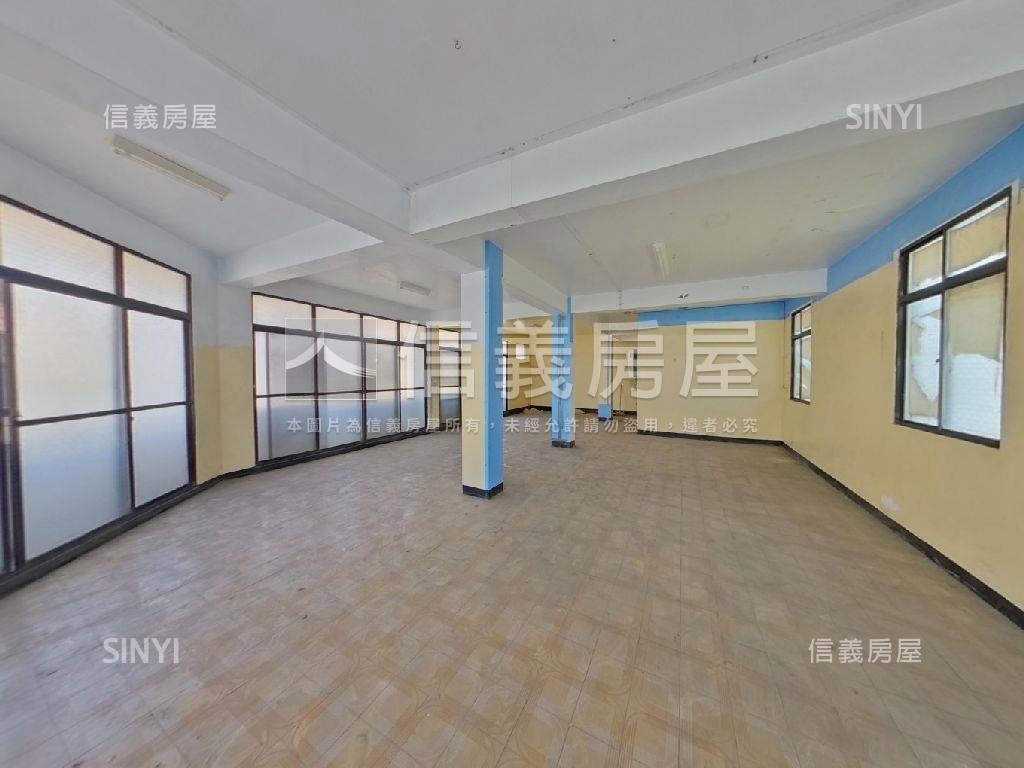 美寮路大角間房屋室內格局與周邊環境