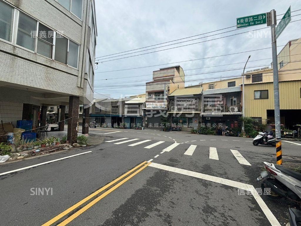美寮路大角間房屋室內格局與周邊環境
