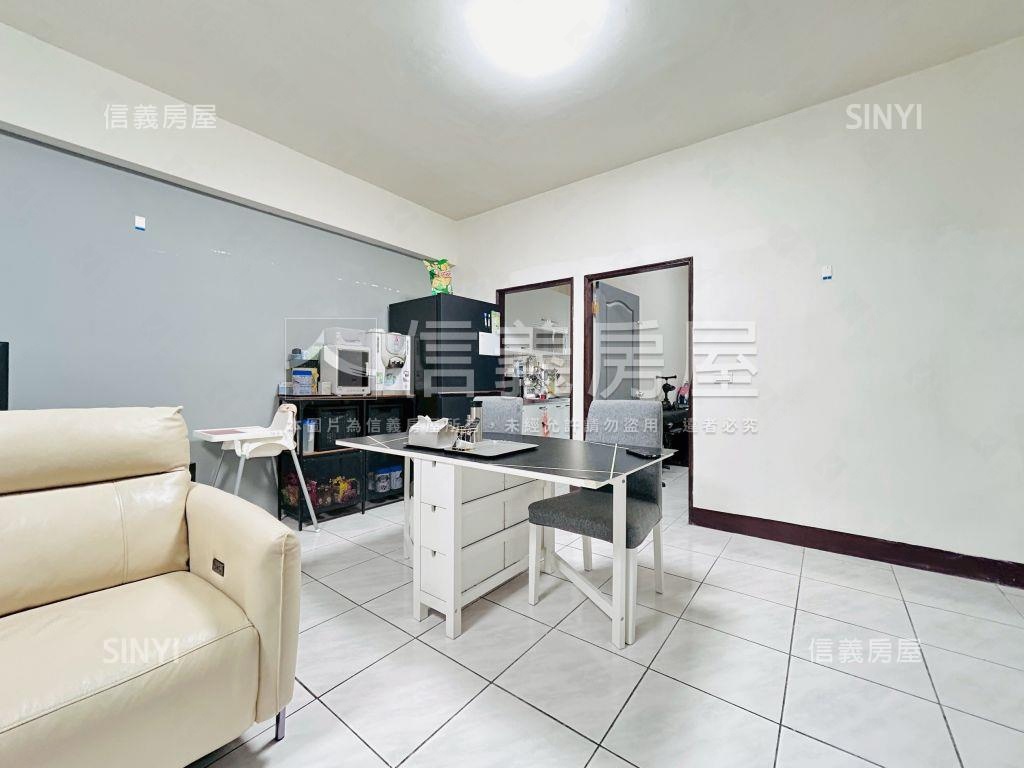 桃園戶政旁美３房房屋室內格局與周邊環境