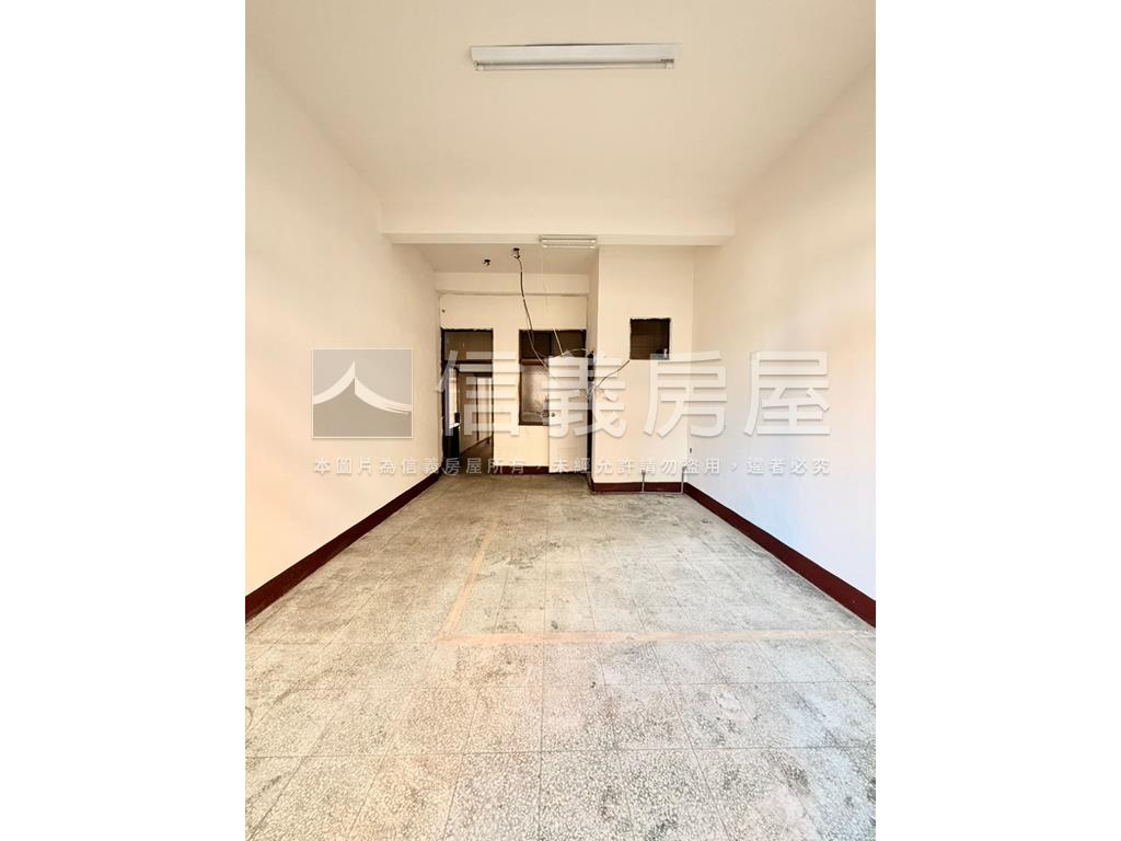 強！雙面臨路東光透天店面房屋室內格局與周邊環境