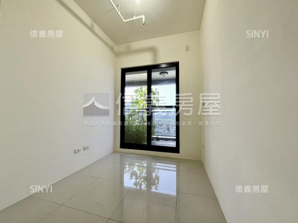 崑庭馥御高樓２房平車房屋室內格局與周邊環境