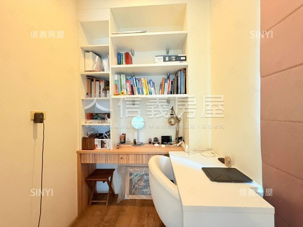 東園培英秀山麗池質感美屋房屋室內格局與周邊環境