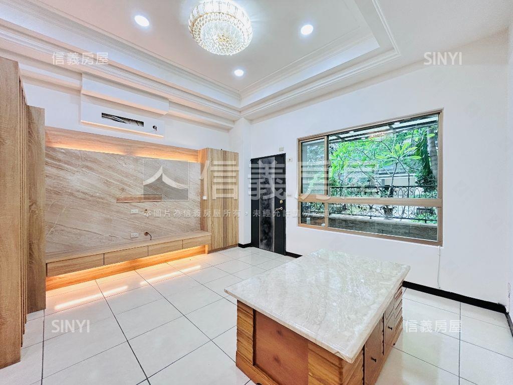 四季區三房車位庭院戶房屋室內格局與周邊環境