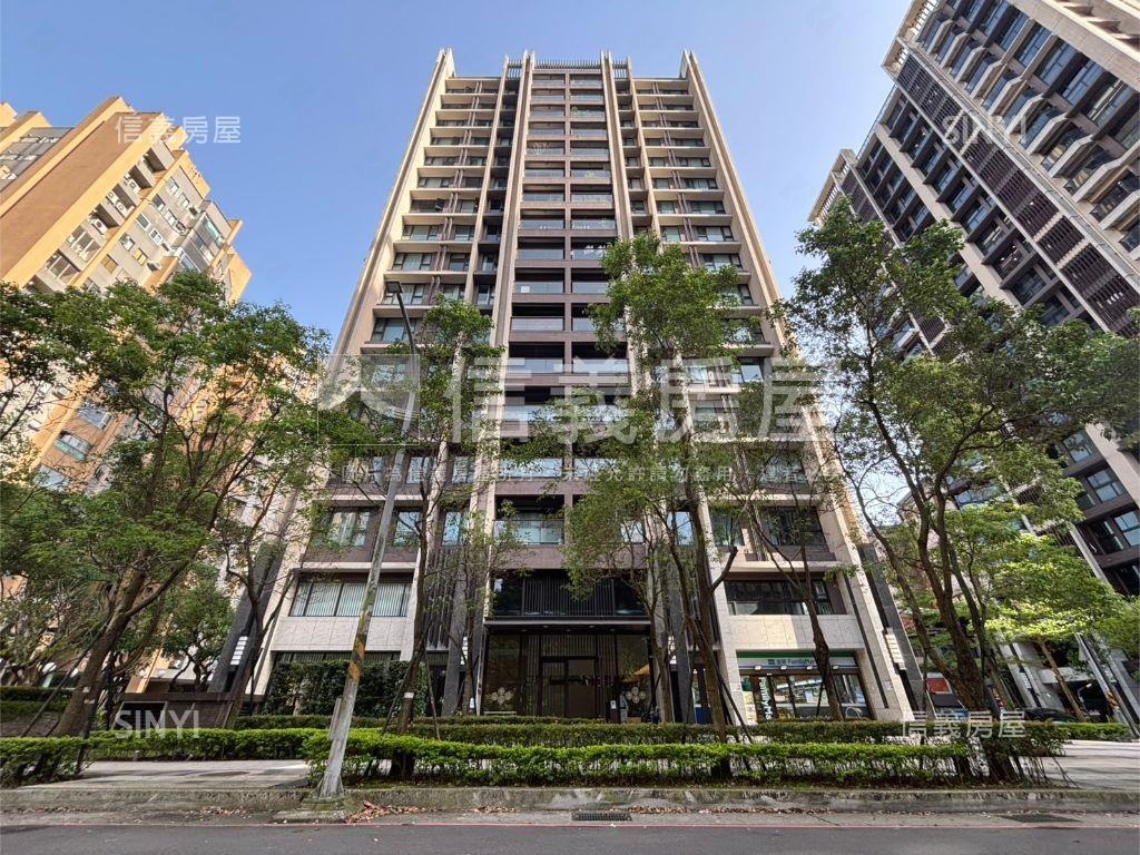 稀有耀東城四房車位房屋室內格局與周邊環境