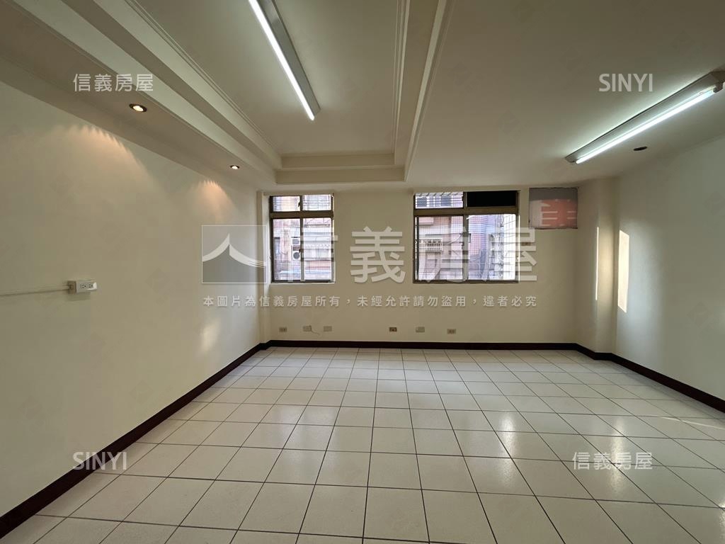 優美採光湳雅華廈房屋室內格局與周邊環境