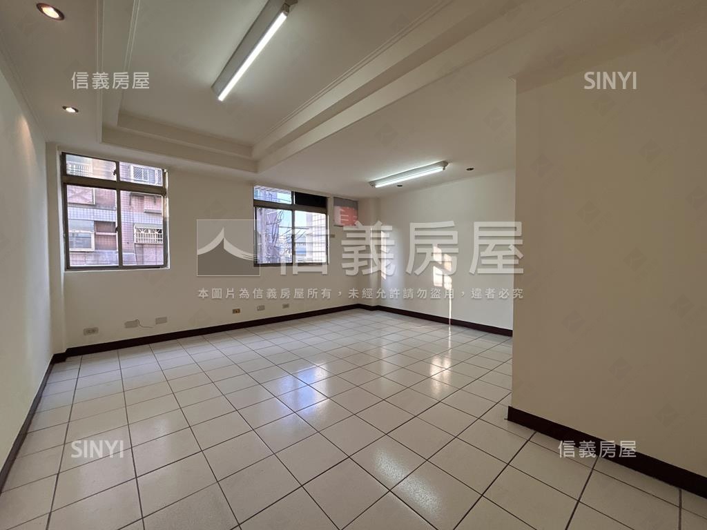 優美採光湳雅華廈房屋室內格局與周邊環境