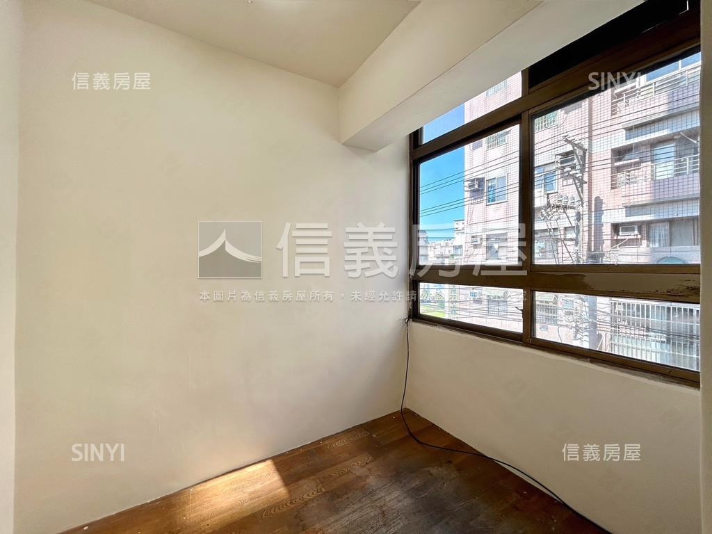 優美採光湳雅華廈房屋室內格局與周邊環境