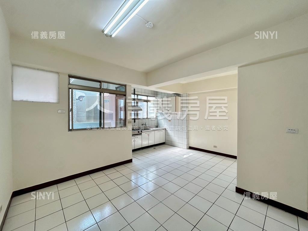 優美採光湳雅華廈房屋室內格局與周邊環境