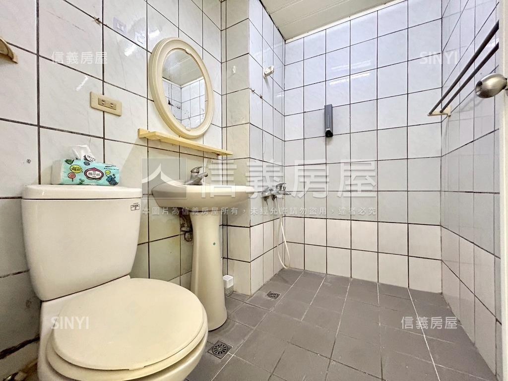 優美採光湳雅華廈房屋室內格局與周邊環境