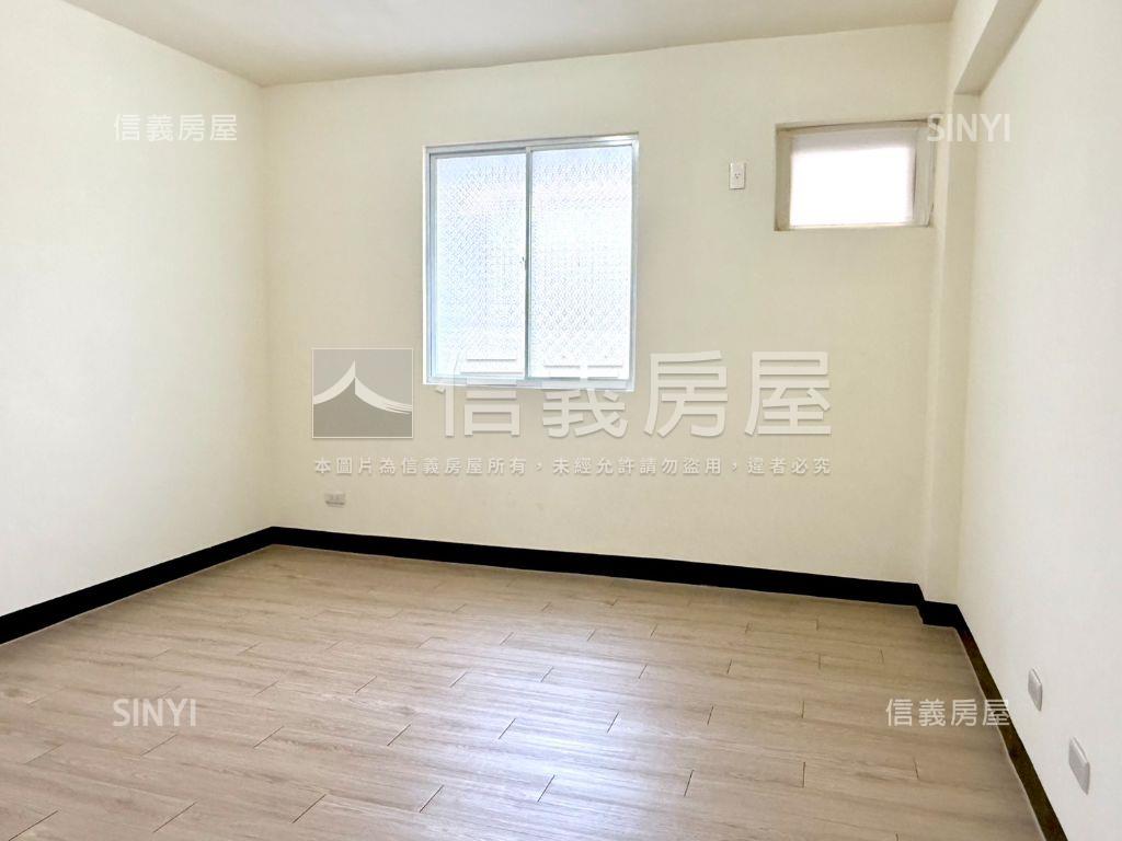 近美術館屋況美低總價三房房屋室內格局與周邊環境