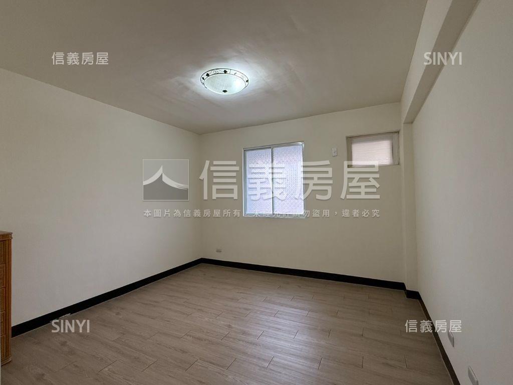 近美術館屋況美低總價三房房屋室內格局與周邊環境