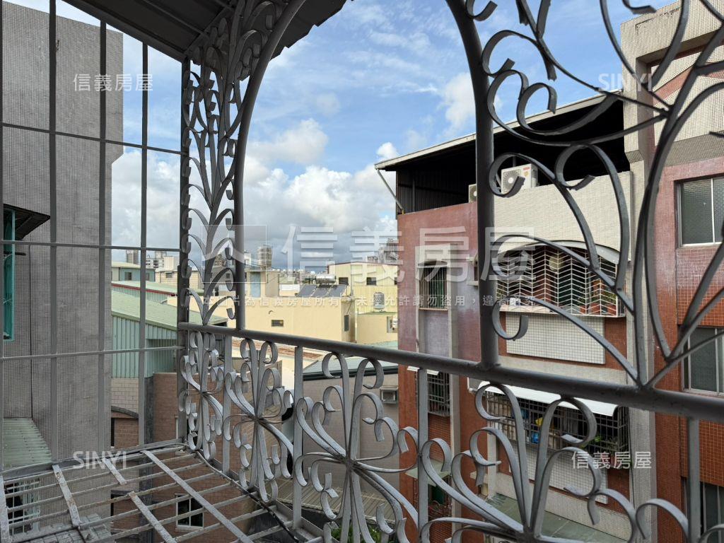 近美術館屋況美低總價三房房屋室內格局與周邊環境