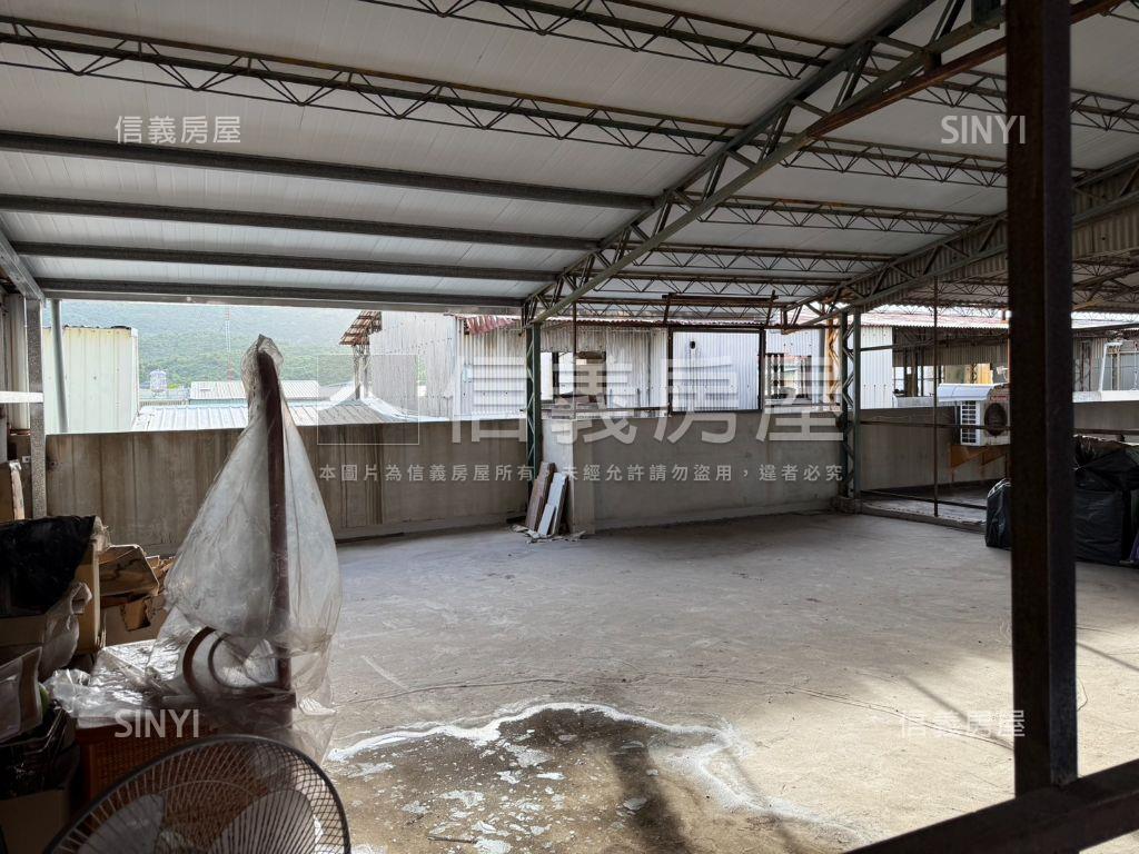 近美術館屋況美低總價三房房屋室內格局與周邊環境