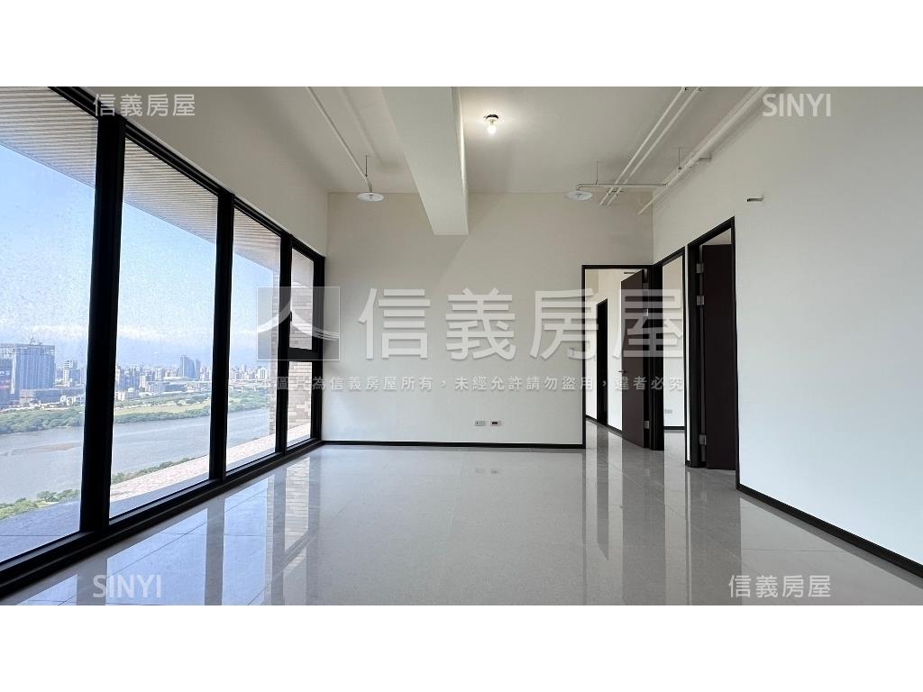 瀚疆水景帝王景觀戶房屋室內格局與周邊環境