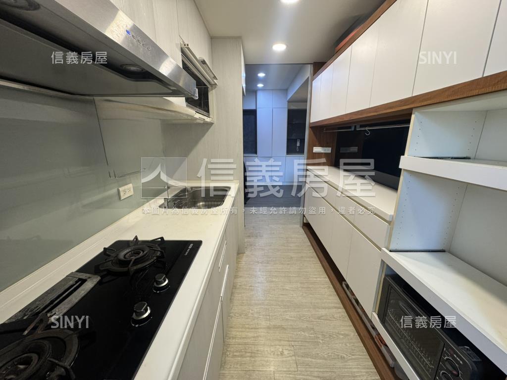 忠駝美裝潢三房房屋室內格局與周邊環境